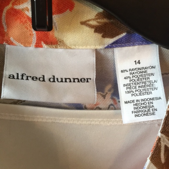 Ladies Alfred Dunner 2 piece top. Size 14 NWT - Picture 2 of 8